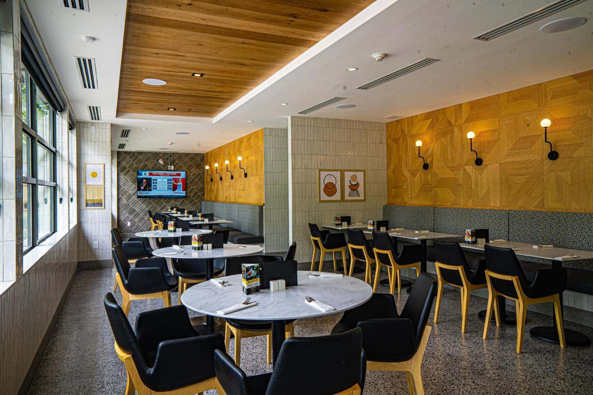 本拿比阿森特酒店 本那比 外观 照片